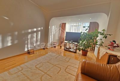 Apartament 3 camere decomandat, mobilat, etaj 1 – IC Frimu - 3