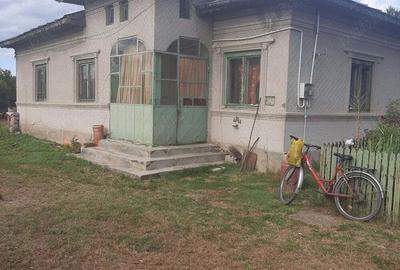 Casa de vanzare Boteni, Dambovi?a - 2