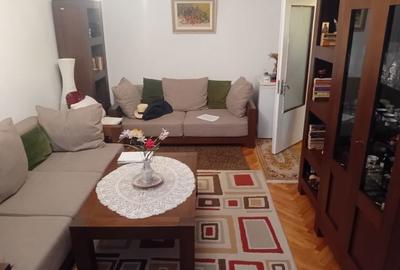 Apartament cu 3 camere decomandat în 1 Mai - 1