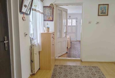 Casă cu 3 camere cu Teren 347 Mp în Central - 11