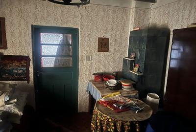 Casă cu 3 camere în Central - 1
