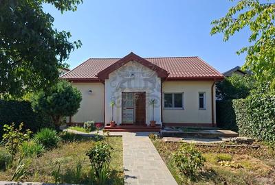 Vanzare | Casa | Otopeni Fermei | 2 Parcari | Curte libera 300 mp - 1