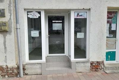Spatiu comercial ultracentral - 1