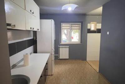 Poarta 6, decomandat, 2 camere, parter, gaze, renovat, vanzari Constanta - 3