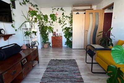 Inchiriez apartament 2 camere Lujerului/Gorjului (pet friendly) - 1