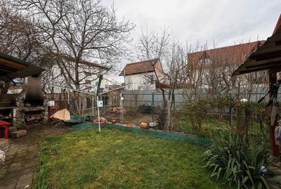 Apartament cu 3 camere la casa | Curte 130 mp | Zona Grivitei strada Vulcan - 54