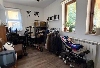 Casa spatioasa si luminoasa Mogosoaia - 11