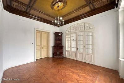 B-dul Carol 59, 222 mpu, 9 camere, etaj 1 din 3, balcoane 14 mp - 3