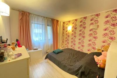 Apartament 3 camere-Sf Lazar-Palas Mall-etaj 1 - 3