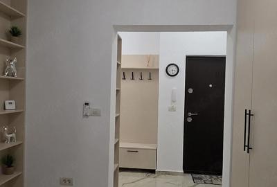 Garsonieră decomandată în Central