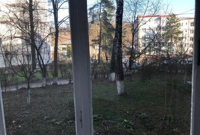 Apartament cu 3 camere decomandat, mobilat în Central - 15