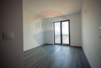 Apartament cu 3 camere de vanzare in zona Cetate COMISION 0% - 15