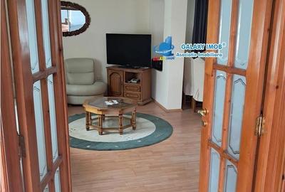 Casă cu 4 camere decomandat în Trivale - 11