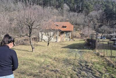 Casă cu 4 camere în Posada - 2
