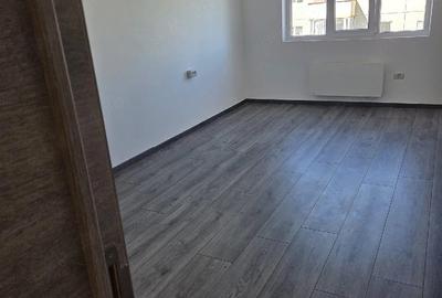 Apartament cu 2 camere decomandat în Central - 11
