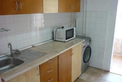 Apartament cu 2 camere decomandat în Între Lacuri - 1