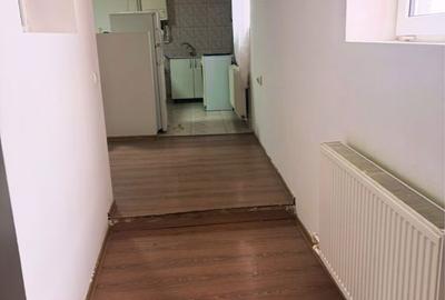 Casă cu 2 camere cu Teren 70 Mp în Central - 8