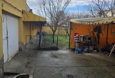 Casă cu 6 camere cu Teren 364 Mp în Central - 2