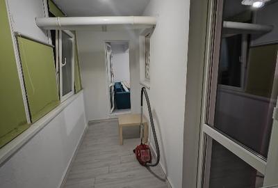 Apartament 2 camere, 62 mp, renovat recent, balcon închis + pod izolat, Metrou - 5