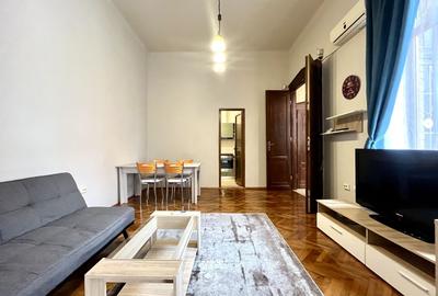 Apartament cu aer nobiliar,  clădire istorică,  zona Unirii - Medicina - 5