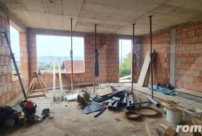 Unitatea nr 2 , Duplex semifinisat, zona Dambul Rotund, priveliste spre oras - 13