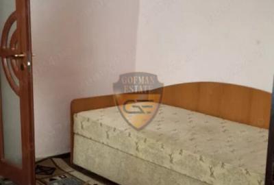 Casa 6 camere, baie, bucatarie si dependinte, zona Tomis II, - 4