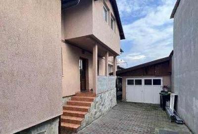 Casă cu 6 camere în Turda - 1