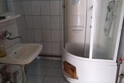 Apartament cu 3 camere în Central - 2