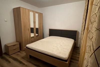 Inchiriez apartament 2 camere + living - 4