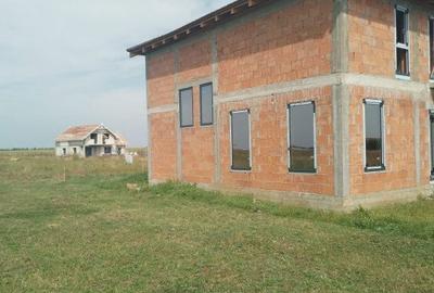 Casa Giarmata la gri cu toate utilitatile - ID V5615 - 23