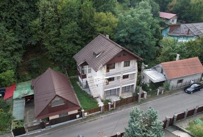 Casa Valea Rosie / G+P+E Zona foarte buna - 1