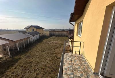 Casă cu 4 camere în Drăgoeni - 2