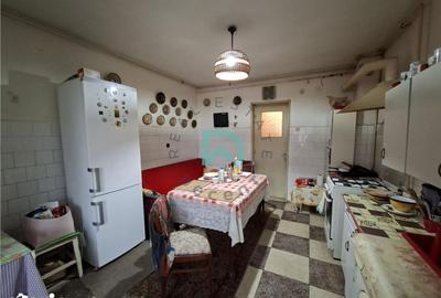 Apartament cu 3 camere decomandat în Centrul Istoric - 9
