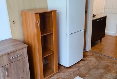 Garsonieră decomandată în Giurgiului