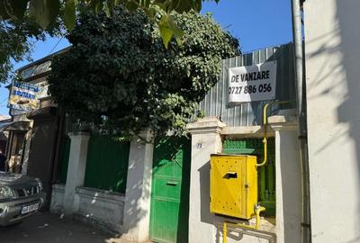 Casă + teren valoros la intrare în Piața Săracă, ideal pentru locuit sau afacere - 2
