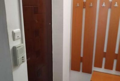 Apartament cu 3 camere decomandat în Central - 8