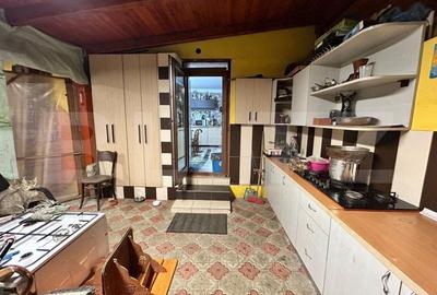 Casa pe 2 nivele , 240 mp , zona Draxlmaier - 19