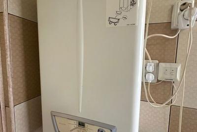 Apartament cu 3 camere decomandat, mobilat în Central - 8