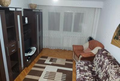 Inchiriez apartament 2 camere ultra central - 1
