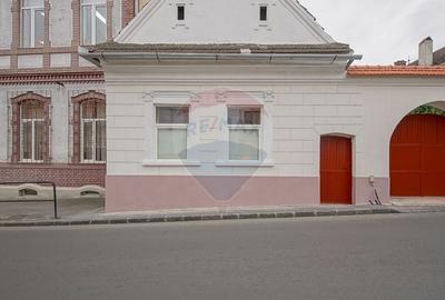 Casa de inchiriat in Scheii Brasovului - 1