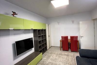 Apartament cu 2 camere decomandat în George Enescu