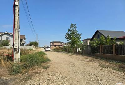 Teren de 450 mp, în Lazu - 6