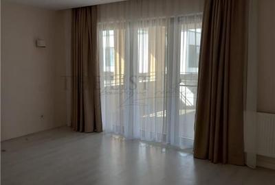 Casă cu 5 camere cu Teren 300 Mp în Pipera - 13