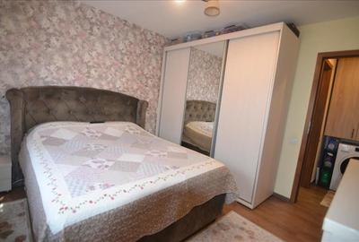 Apartament 3 camere decomandat ,2 bai ,etaj intermediar Tractorul - 14