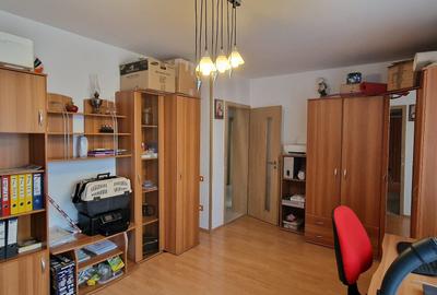 Vanzare Casa 6 camere, zona Viilor-Parcul Carol - 3