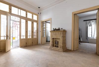 Vila spatioasa in Zona Victoriei - 11