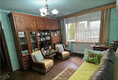 Apartament 3 camere, semidecomandat - Centrul Civic - 1