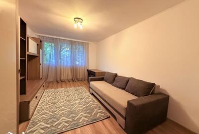 Apartament cu 2 camere decomandat în Cornișa - 2