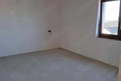 Casă cu 4 camere în Mărtinești - 14