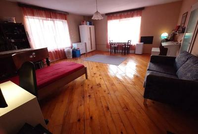 Casă cu 6 camere în Torontalului - 9